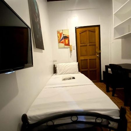 Oyo 857 City Stay Inns Makati Avenue Макати Экстерьер фото