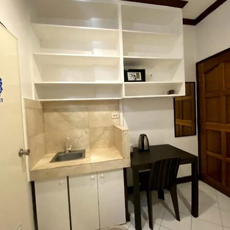 Oyo 857 City Stay Inns Makati Avenue Макати Экстерьер фото