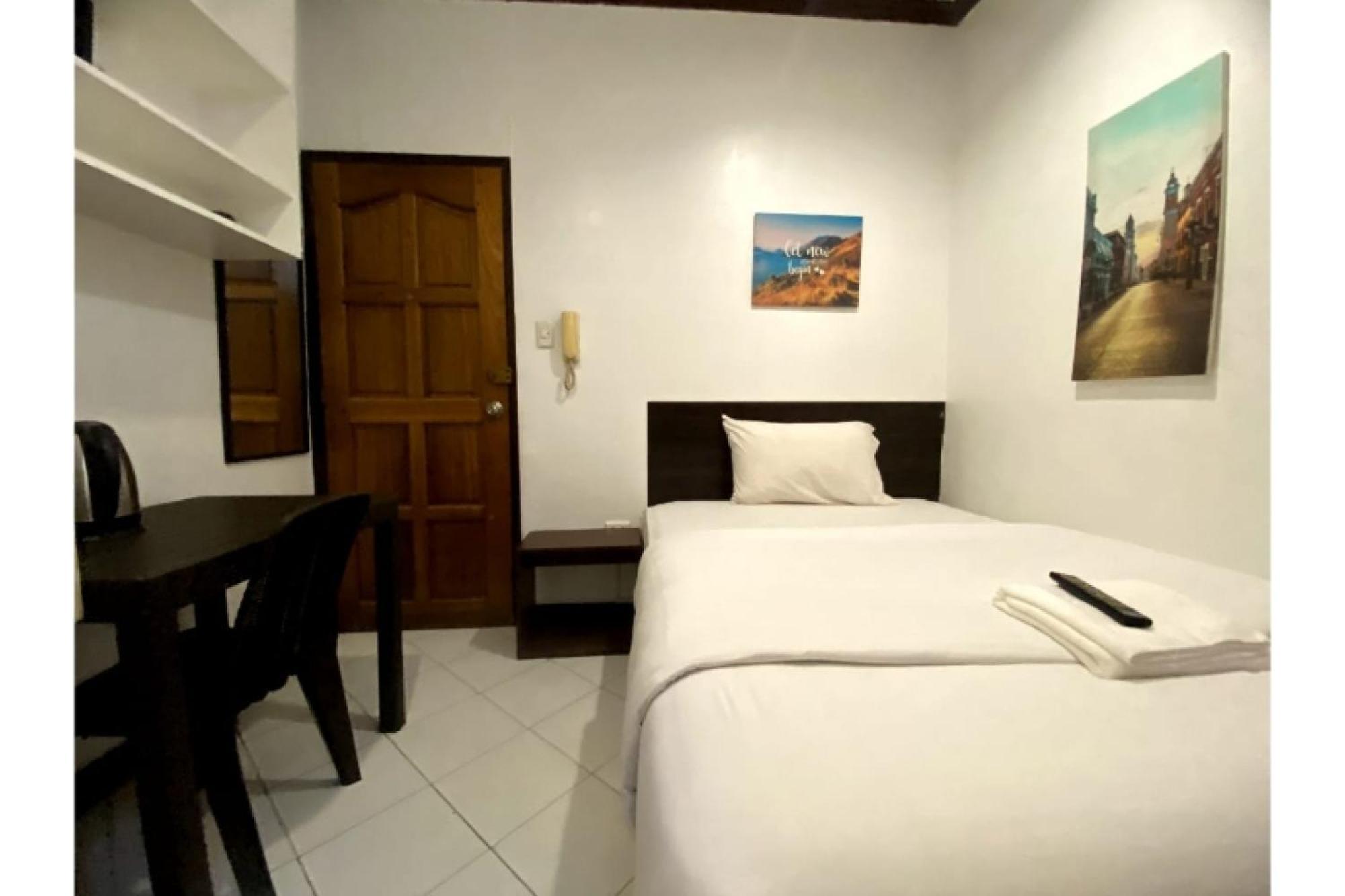 Oyo 857 City Stay Inns Makati Avenue Макати Экстерьер фото